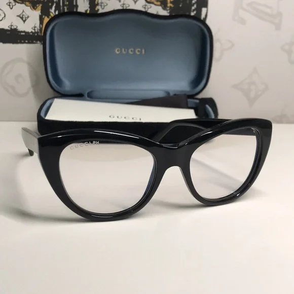 Luxury New Authentic Gucci GG1172S 001 Cat-Eye Sunglasses display picture 1